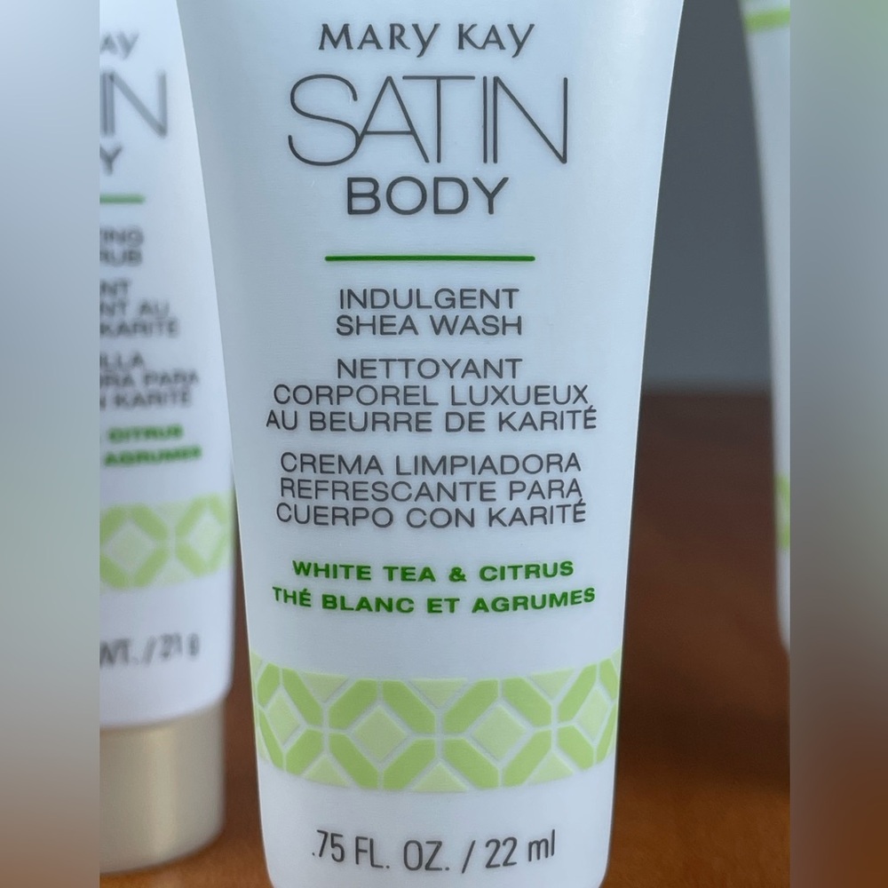 Mary Kay Satin Hands White Tea Citrus Travel Size Set Wash Scrub Lotion.75oz NEW - Picture 5 of 7